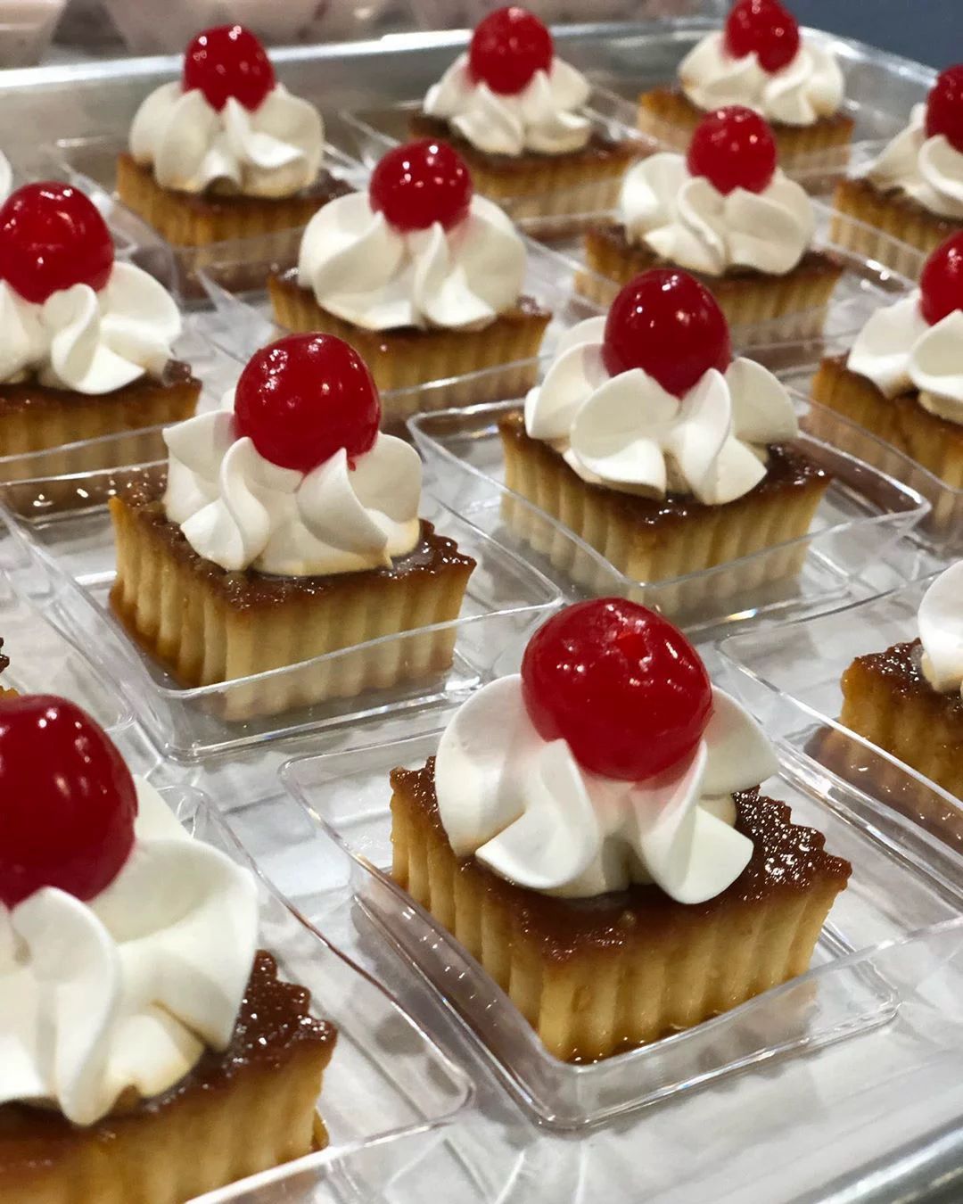 Diferencia entre flan, chocoflan y pudín de pan